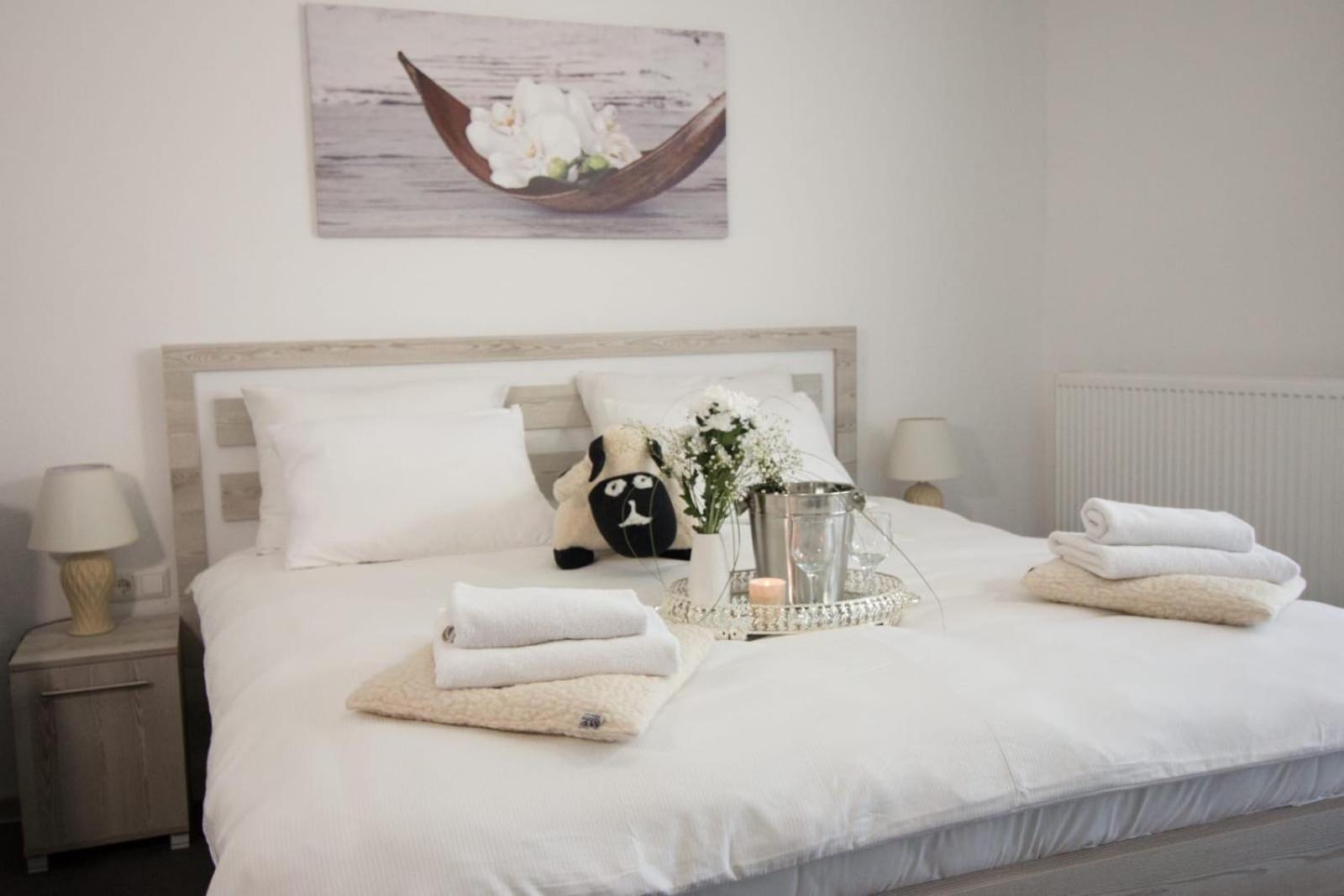 Aparthotel "Queen Zina" Vlasic Esterno foto